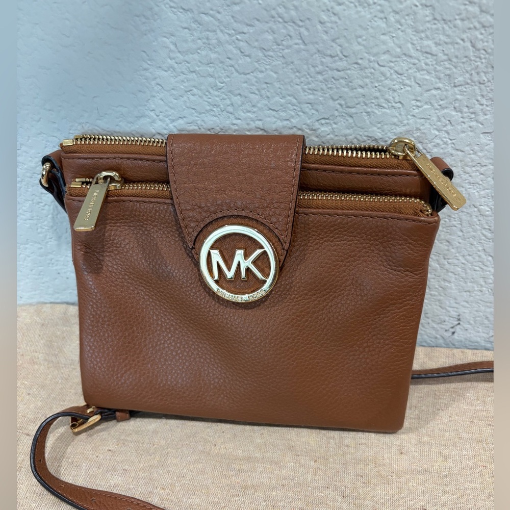 Michael Kors Crossbody